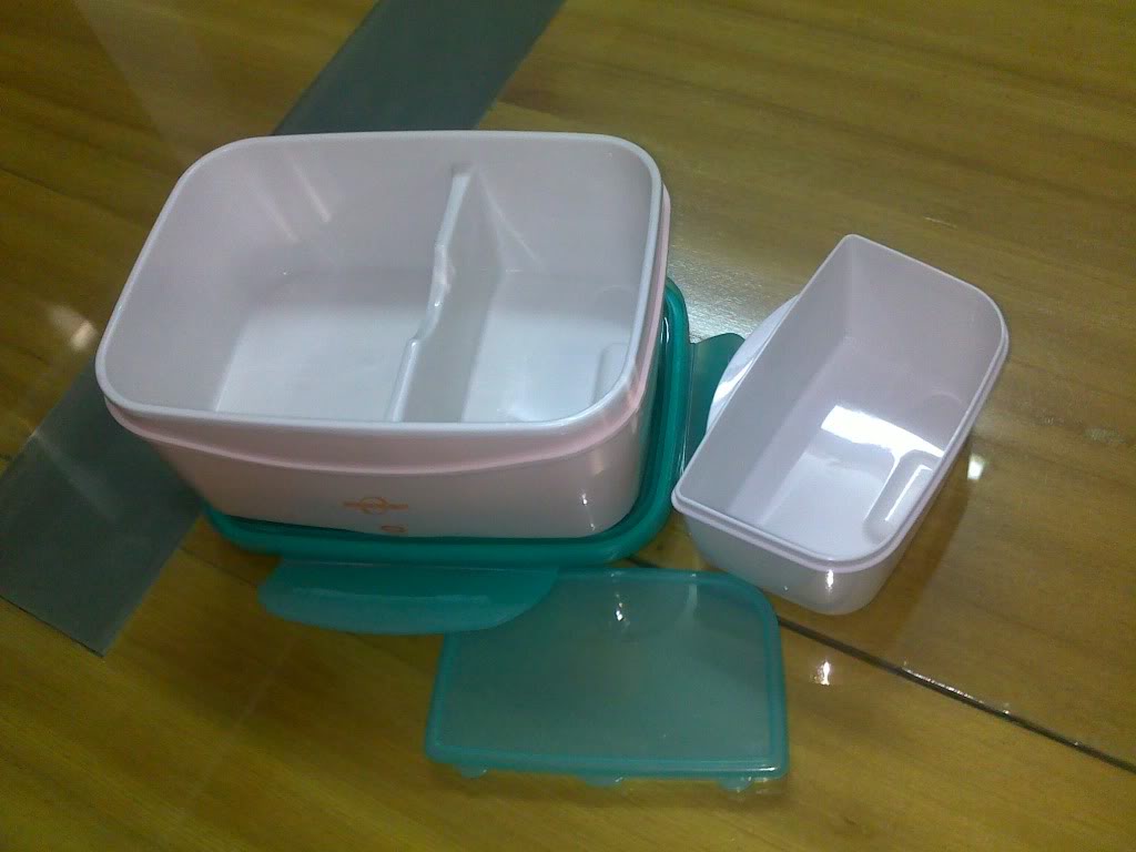 Các loại hộp đựng cơm giữ nhiệt là mặt hàng được người tiêu dùng lựa chọn