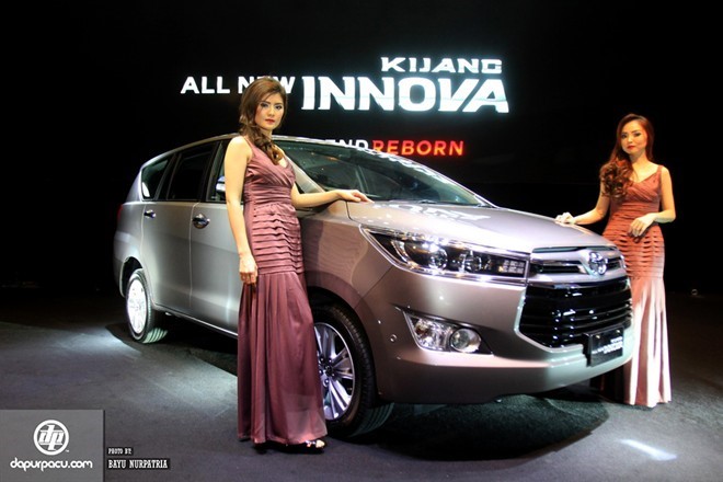Hình ảnh ô tô Toyota Innova sắp trình làng. Ảnh: Zingnews