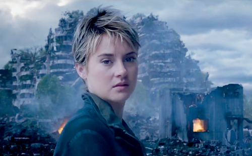 Nhân vật Tris trong bom tấn 'Insurgent - Divergent' này mạnh mẽ hơn các phần trước