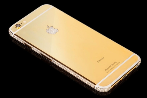điện thoại iPhone 6 mạ vàng, đính kim cương với giá từ 2.288USD (hơn 45 triệu đồng) tới 3,5 triệu USD (hơn 70 tỉ đồng).