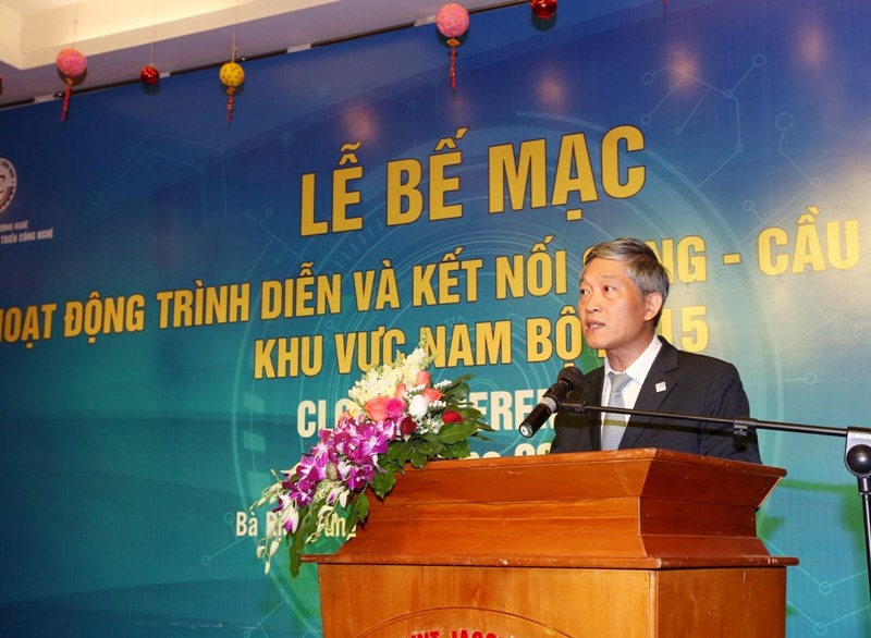 Thứ trưởng Trần Văn Tùng phát biểu tại Bế mạc  trình diễn và kết nối cung – cầu công nghệ khu vực Nam Bộ năm 2015