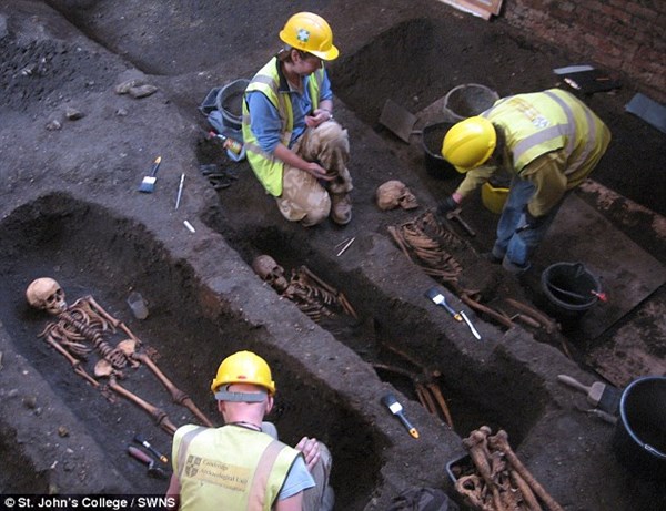 Các nhà khảo cổ học bắt đầu nghiên cứu khuân viên đại học Cambridge từ năm 2010