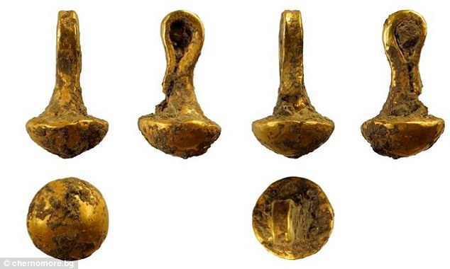 Khảo cổ học phát hiện ra đồ trang sức bằng vàng 24 carat ở Bulgaria