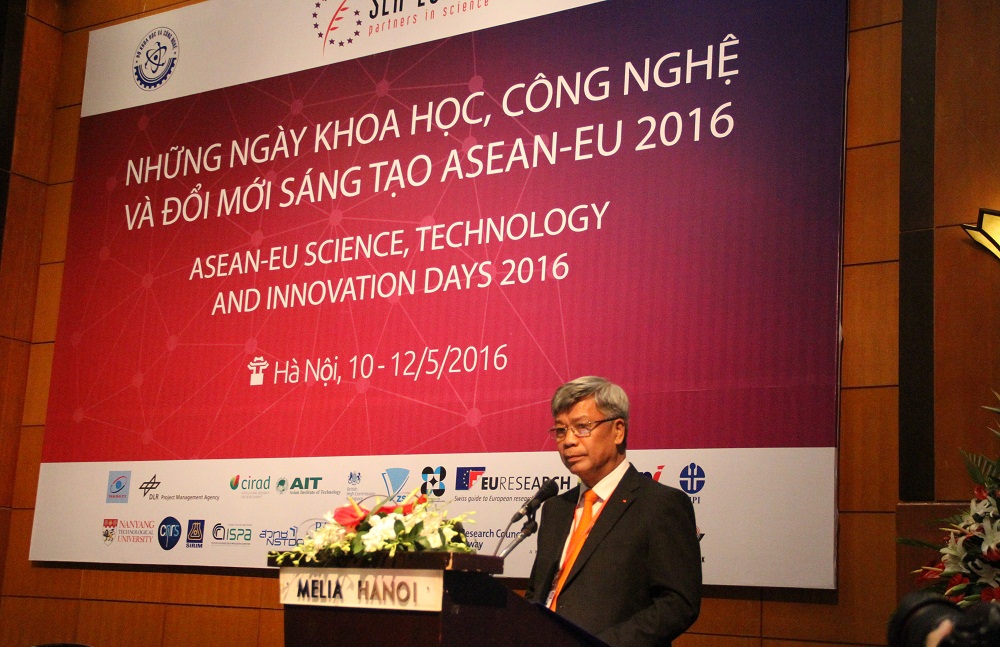 Thứ trưởng Trần Việt Thanh phát biểu khai mạc những ngày Khoa học công nghệ và Đổi mới sáng tạo ASEAN – EU STI Days 2016