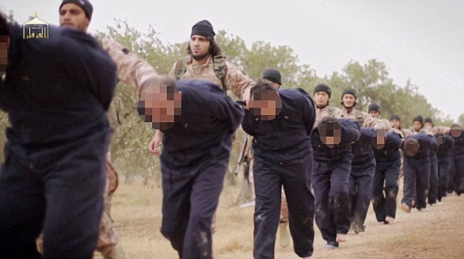 Khủng bố IS từng hành quyết hàng loạt thành viên của nhóm