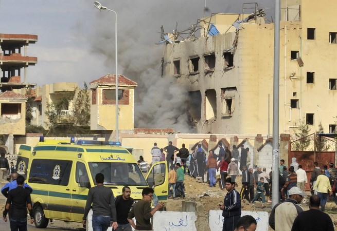 Hiện trường một vụ đánh bom do phiến quân trung thành với IS ở Ai Cập thực hiện