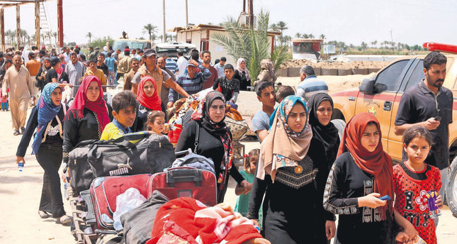 Ít nhất 90.000 người Iraq bỏ trốn khỏi Ramadi khi nhóm khủng bố IS phản công 