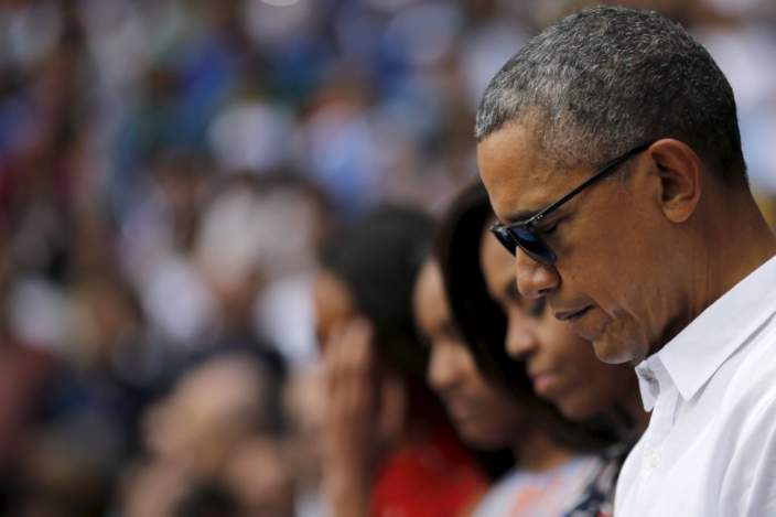 Tổng thống Mỹ Barack Obama có một phút im lặng tưởng nhớ nạn nhân Brussel
