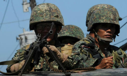 Binh sĩ Philippines tiêu diệt 8 kẻ tình nghi phiến quân IS