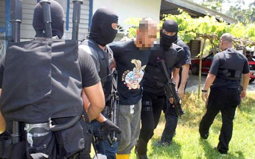 Cảnh sát Malaysia bắt giữ một nghi phạm khủng bố