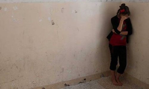 Thiếu nữ đau đớn kể lại câu chuyện bị khủng bố IS cưỡng hiếp 