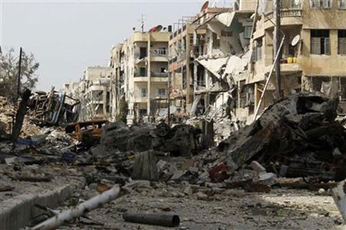 Khung cảnh hoang tàn ở Aleppo trong một cuộc đụng độ giữa khủng bố IS và quân đội Syria