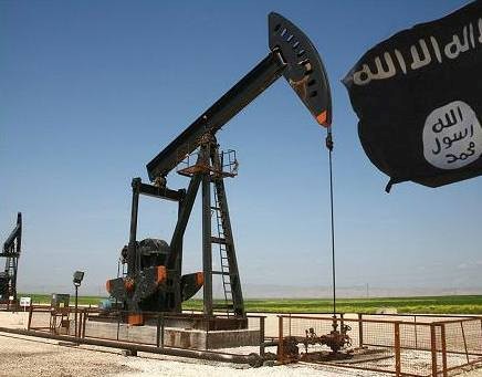 Một mỏ dầu ở Syria do tổ chức khủng bố IS kiểm soát