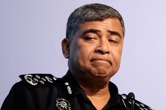 Ông Tan Sri Khalid Abu Bakar đại diện lực lượng cảnh sát Malaysia thông báo việc bắt giữ nghi phạm liên quan đến khủng bố  IS