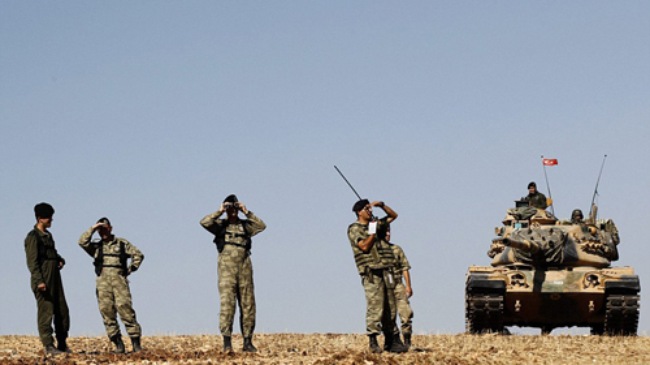 Binh sĩ Thổ Nhĩ Kỳ tại biên giới giáp với Syria