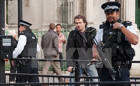 Cảnh sát Anh tăng cường an ninh tại trung tâm London 