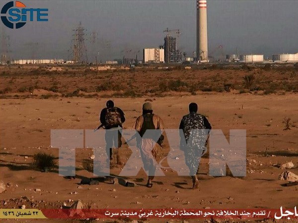 Khủng bố S tại thành phố Sirte sau khi chiếm nhà máy điện của thành phố này 