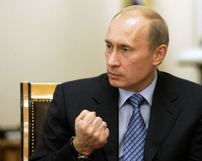 Tổng thống Putin cho biết Nga sẽ tiếp tục không kích khủng bố IS ở Syria