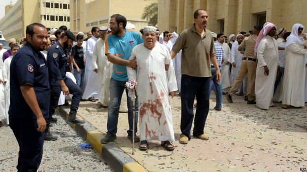 Khủng bố IS đánh bom nhà thờ Hồi giáo ở Kuwait