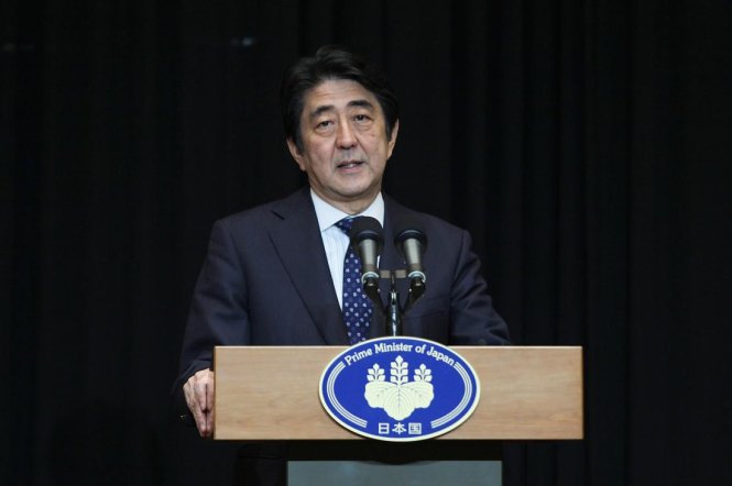 Thủ tướng Nhật Bản Shinzo Abe cho biết Nhật ngừng tham gia liên minh chống khủng bố IS