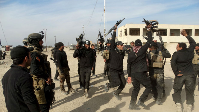 Quân đội Iraq vui mừng sau khi đánh bật lực lượng khủng bố IS khỏi Ramadi