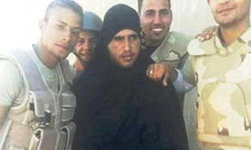 Phiến quân khủng bố IS bị bắt trong bộ đồ cải trang