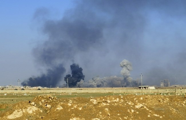 Liên quân không kích một căn cứ của tổ chức khủng bố IS ở Iraq vào ngày 21/11