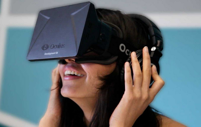 Kính thực tế ảo Oculus Rift giờ đã thuộc về Facebook