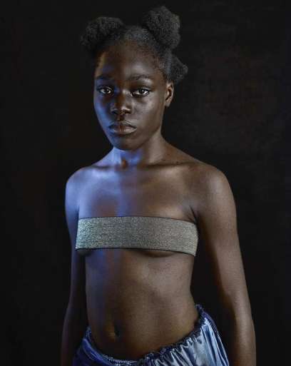 'Là ngực' là một hủ tục đáng sợ ở Cameroon 