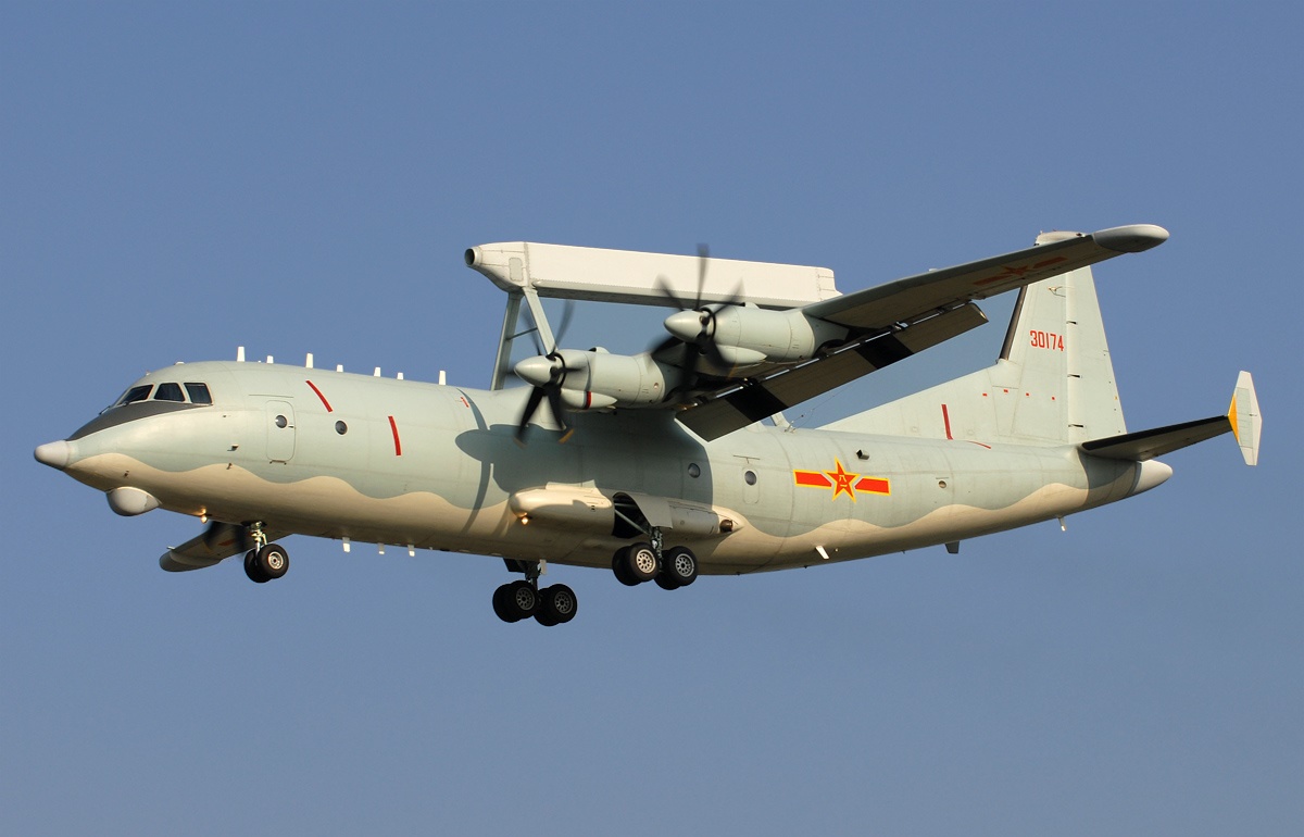 Chiếc máy bay quân sự chở 116 người bị rơi được sản xuất bởi hãng máy bay Thiểm Tây - Trung Quốc