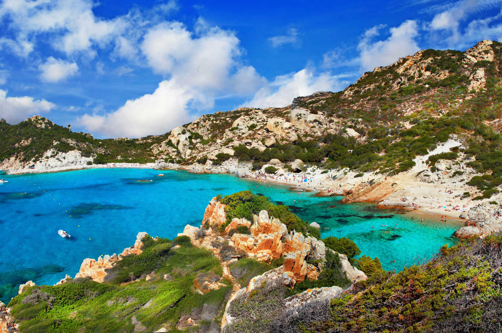 Vẻ đẹp của hòn đảo nổi tiếng Italia ven bờ Địa Trung Hải