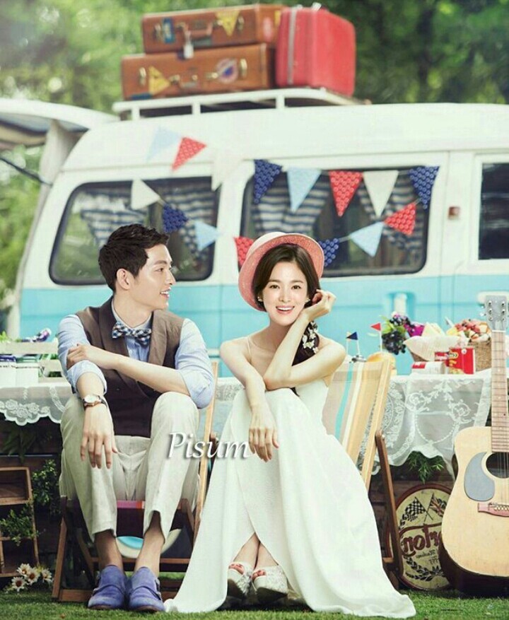 Những kiểu chụp ảnh cưới đầy thú vị do fan tạo ra dành tặng Song Joong Ki và Song Hye Kyo, ngay cả khi họ chưa chính thức tuyên bố sẽ kết hôn