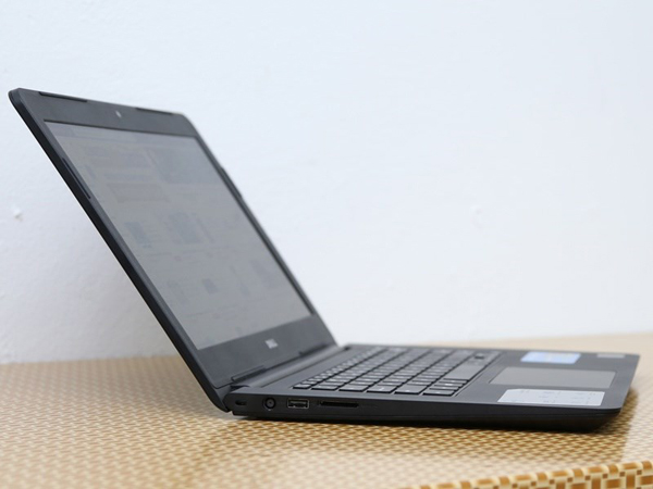 Laptop giá rẻ Dell 'xưng danh' nổi bật trong top laptop giá rẻ