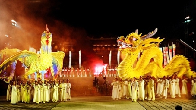 Lễ hội Huế là điểm nhấn văn hóa đặc sắc của vùng đất cố đô