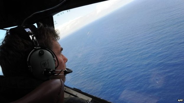 tìm kiếm máy bay MH370 mất tích
