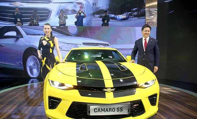 Cận cảnh chiếc siêu xe giá rẻ ‘sang chảnh’ Chevrolet Camaro SS 2016