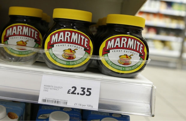 Tập đoàn bán lẻ của Anh ngừng bán trực tuyến mặt hàng của Unilever