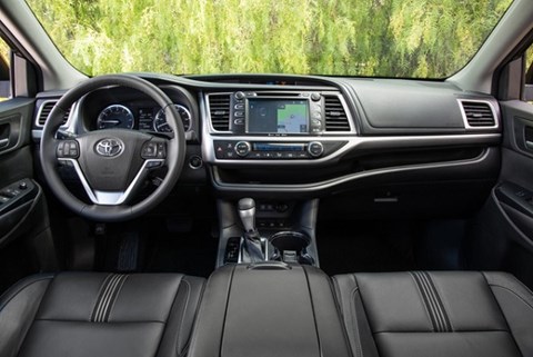 Toyota Highlander 2017 vừa ra mắt có gì đặc biệt?