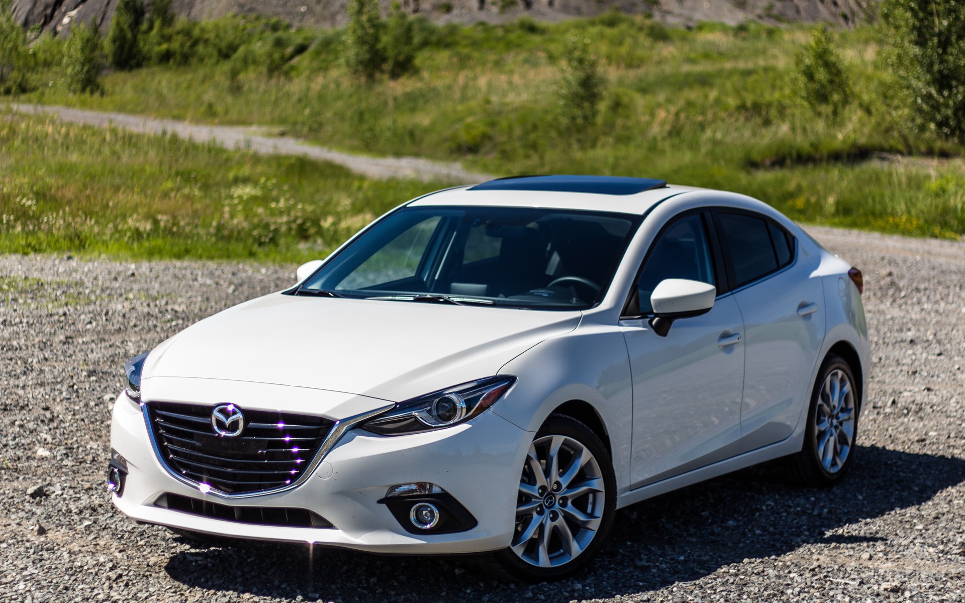 Mazda 3 chiếc ô tô bán chạy và những ưu nhược điểm nổi bật