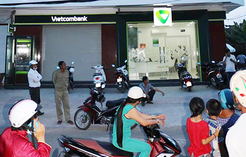 ‘Điểm mặt’ những vụ cướp ngân hàng táo tợn tại Việt Nam‘Điểm mặt’ những vụ cướp ngân hàng táo tợn tại Việt Nam
