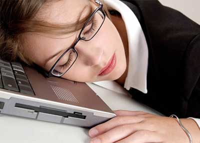7 mẹo giúp dân văn phòng chống lại cơn buồn ngủ