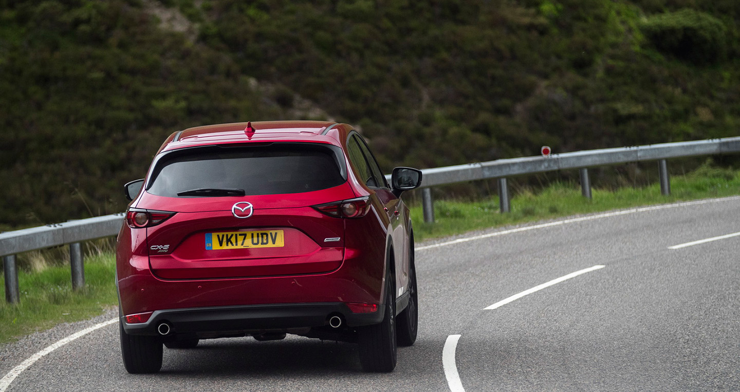 Mazda CX-5 2017 vừa chốt giá từ 694 triệu đồng có gì hay