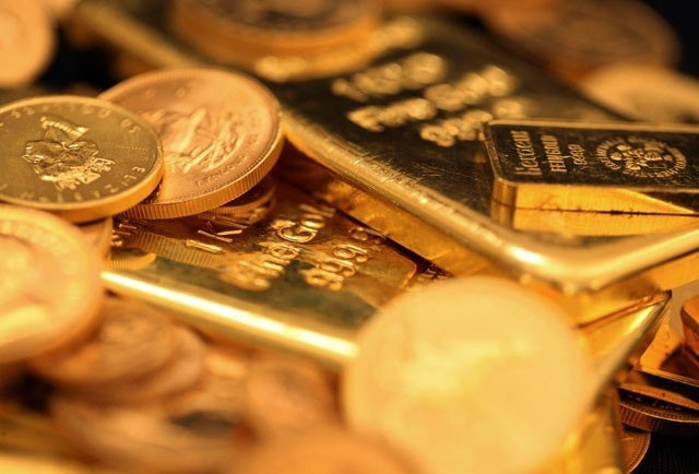 Giá vàng hôm nay ở thị trường thế giới rơi xuống mức 3 tuần 