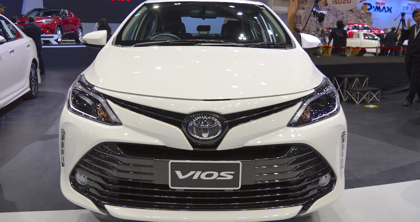 Cận cảnh Toyota Vios 2017 đẹp ‘long lanh’ giá chỉ 425 triệu đồng
