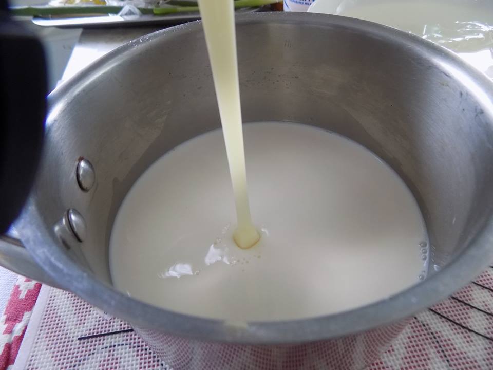 ‘Bỏ túi’ ngay cách làm sữa chua dẻo giúp hạ nhiệt những ngày nắng nóng