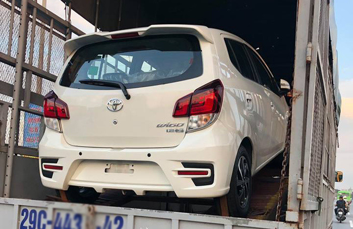 Ô tô giá rẻ Toyota Wigo bất ngờ xuất hiện trên phố có gì đặc biệt?