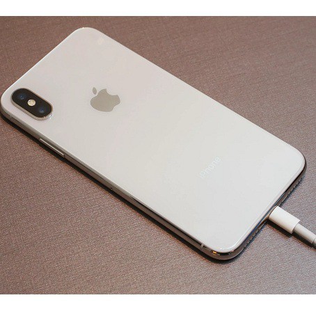 iPhone XS và XS Max ‘dính phốt’ không thể tự động nhận sạc