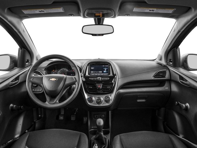 Chiếc xe tiết kiệm xăng nhất thị trường - Chevrolet Spark sở hữu những tính năng gì?