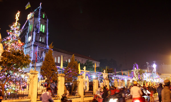 4 nhà thờ chụp ảnh Giáng sinh ‘sống ảo’ đẹp nhất Hà Nội