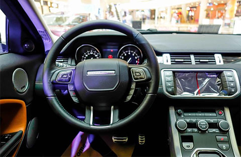 Range Rover Evoque vừa giảm giá 200 triệu đồng sở hữu tính năng công nghệ gì?